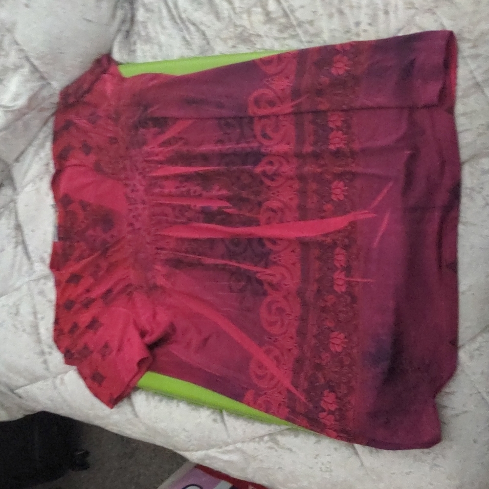 Unity World Wear RED & PINK SHORT SLEEVE SHIRT (L)